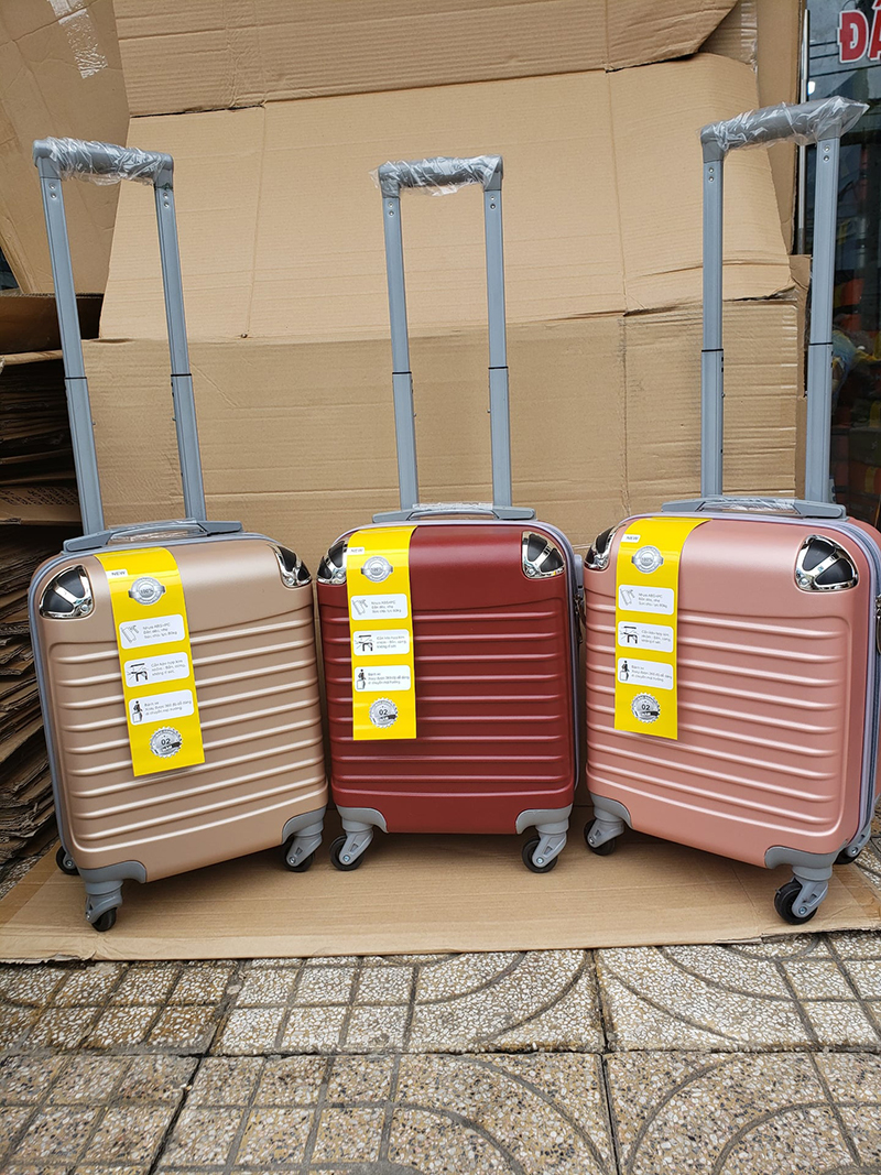 Tính năng nổi trội của vali kéo nhựa ABS / PP / PC
