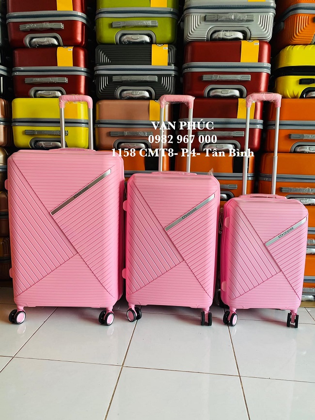Đặt sản xuất vali quà tặng giá rẻ tại TP. HCM