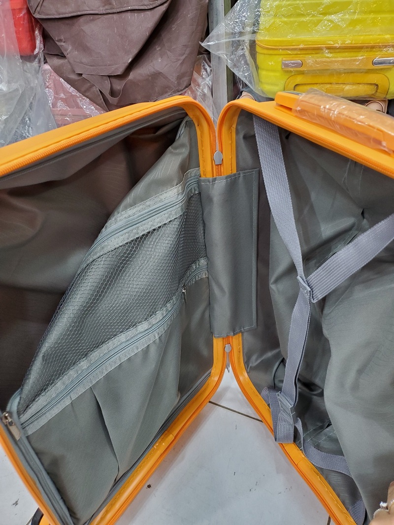 Ưu điểm của những chiếc vali nhựa PP dây kéo đôi