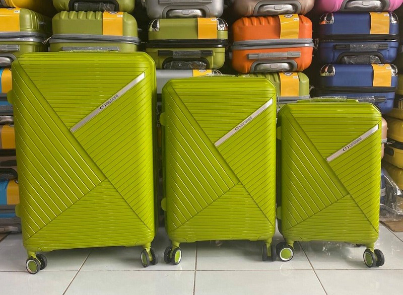 Mẫu vali nhựa PP bảo hành đến 10 năm “hút khách” hàng đầu tại Vạn Phúc