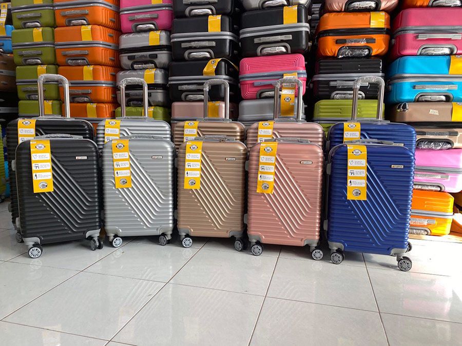 Điều gì làm nên một chiếc vali kéo du lịch thời trang?