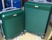 Chiếc vali ăn gian kích thước