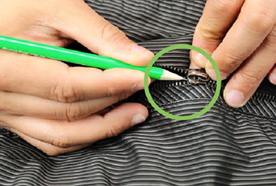 Dịch vụ sửa vali kéo vải lấy liền giá rẻ