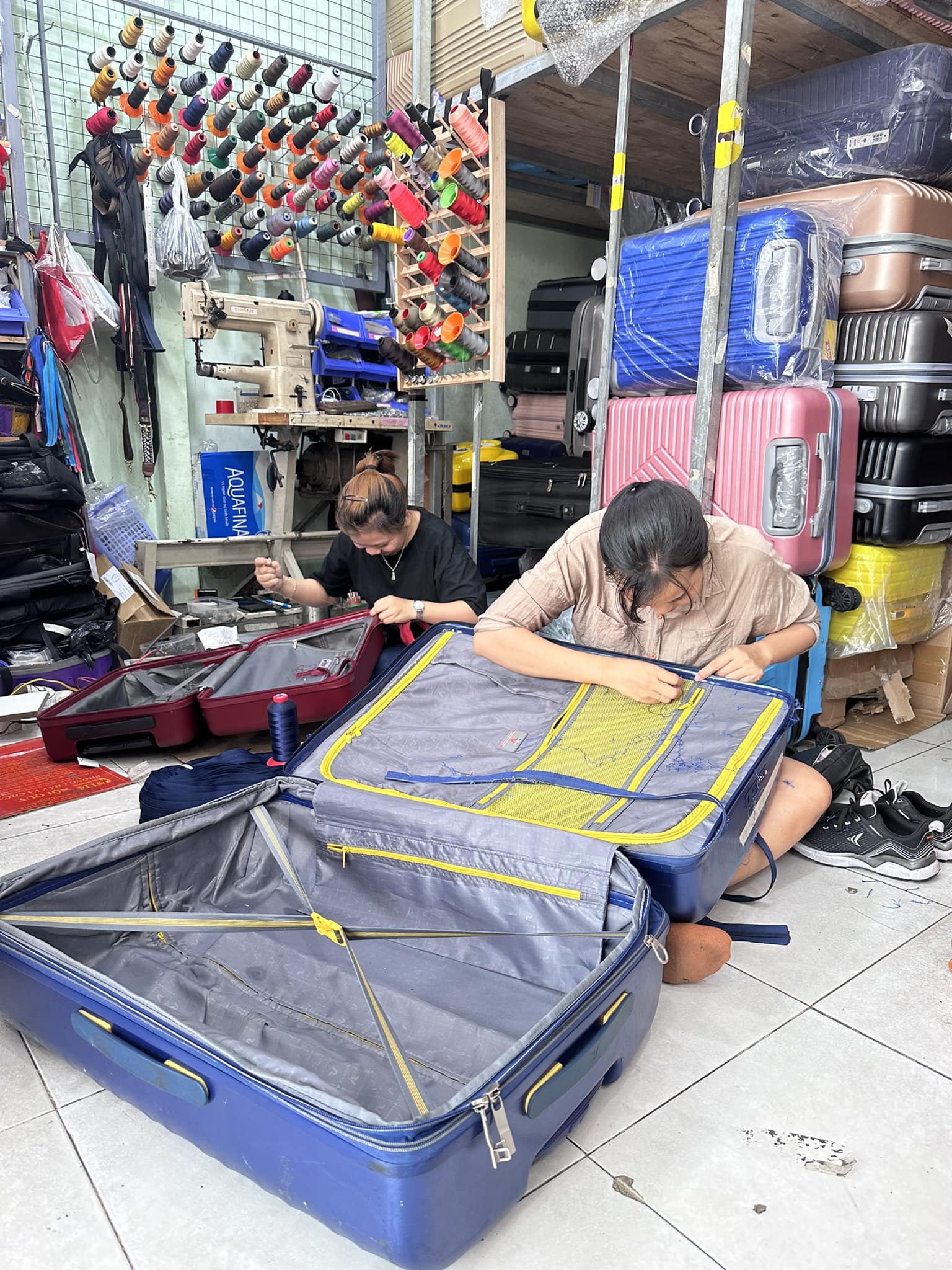 Sửa chữa balo túi xách vali thì Cửa hàng Vạn Phúc tại Tân Bình là lựa chọn lý tưởng