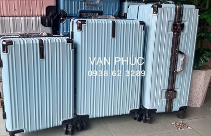 Top vali du lịch màu xanh mát mắt cho chuyến đi thư thái