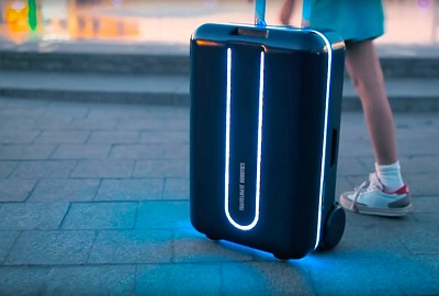 Vali thông minh dần chinh phục giới sành điệu