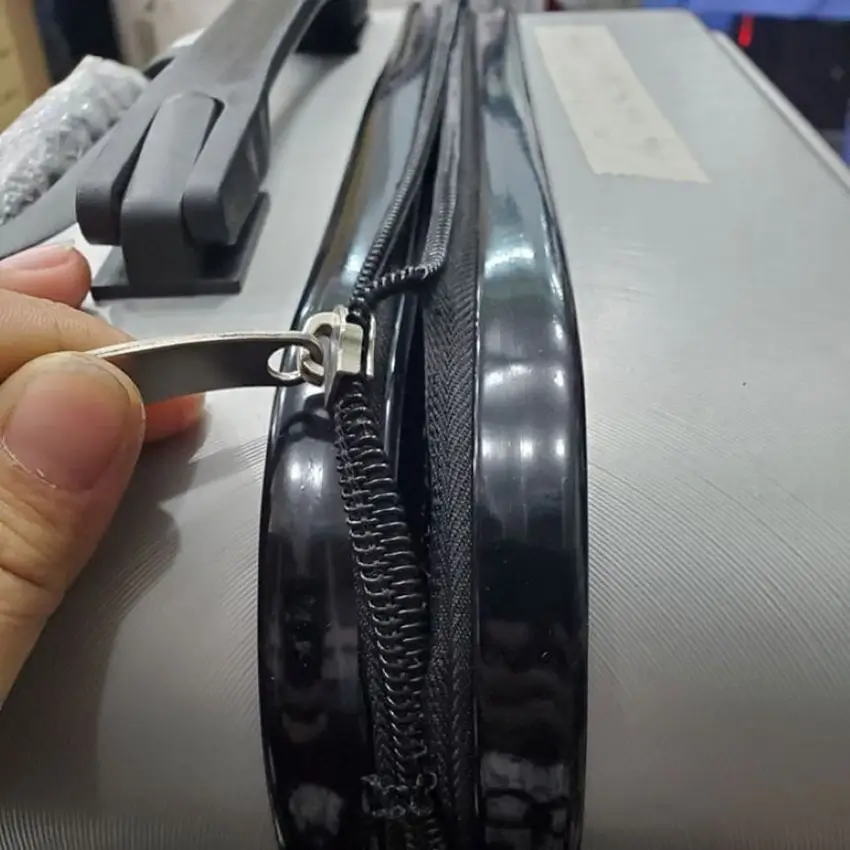 Sửa dây kéo vali
