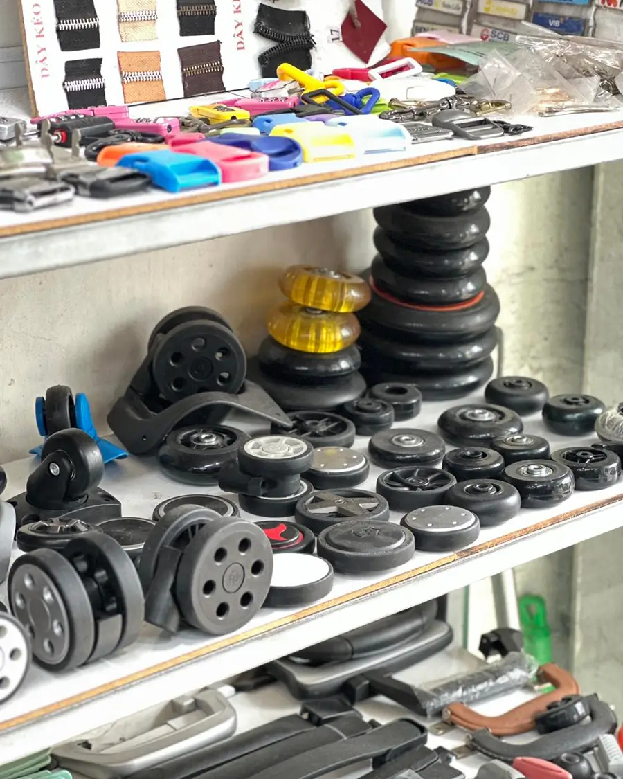 Phụ kiện sửa chữa vali gồm những gì? Cách chọn và thay đúng chuẩn